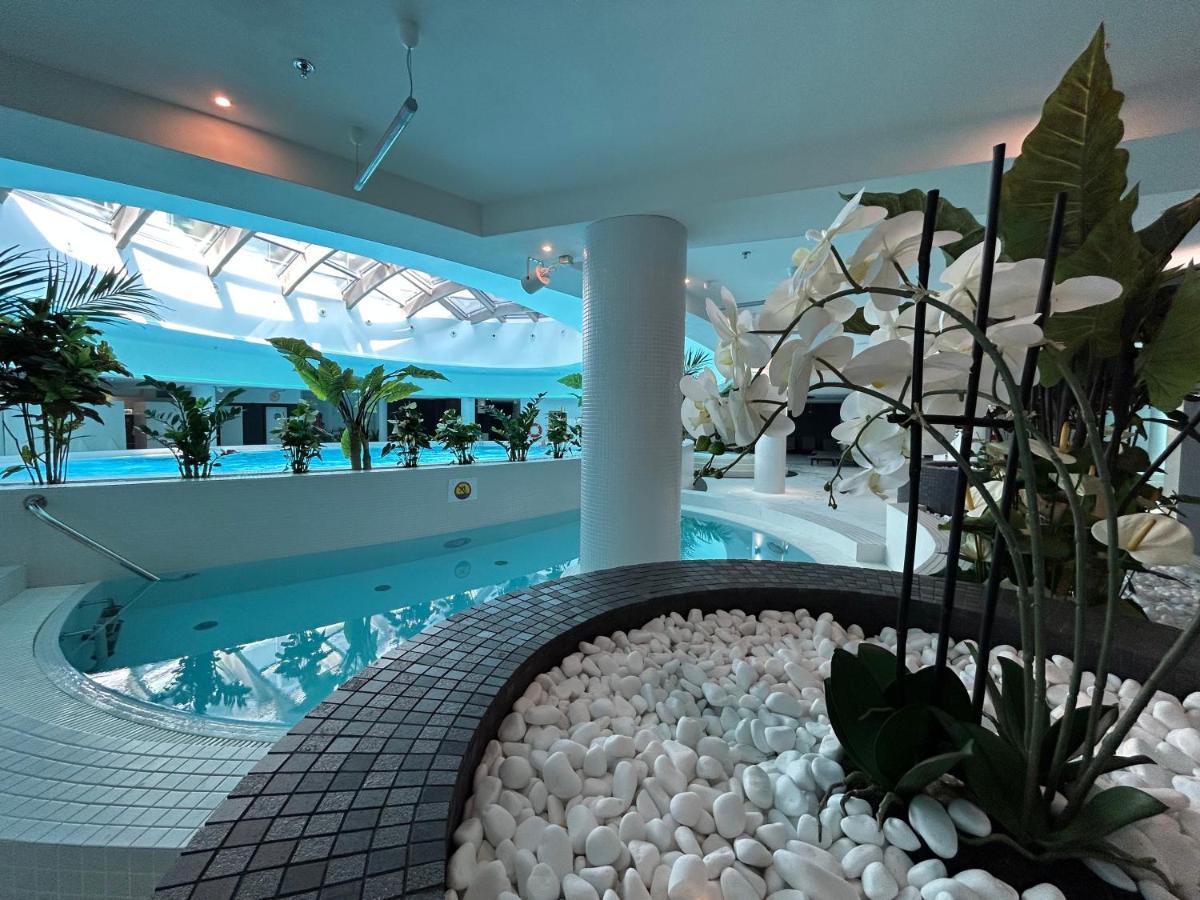 Hanza Tower Home4U Щецин Экстерьер фото