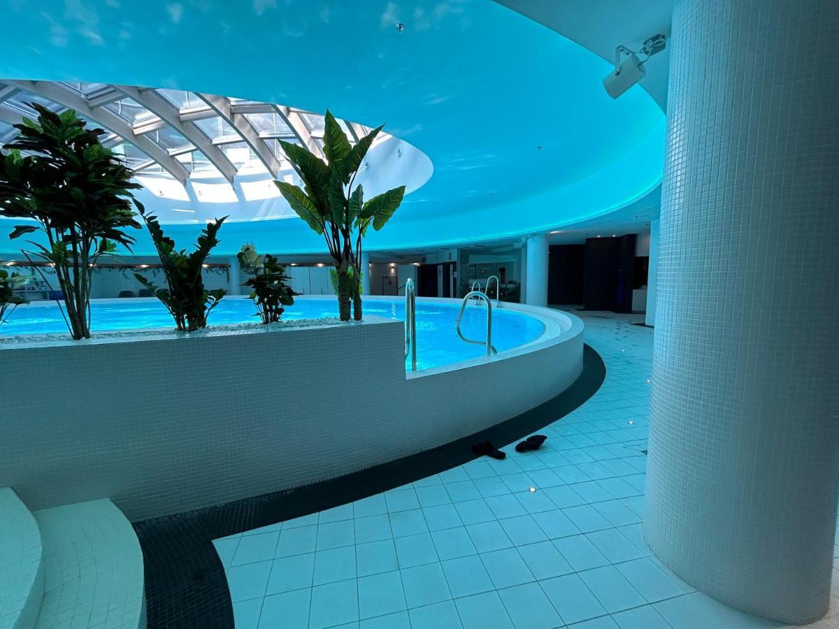 Hanza Tower Home4U Щецин Экстерьер фото